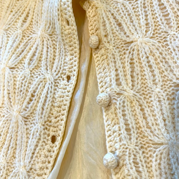 Rosanna Cream Colored Cardigan Size 36 (5.5) 100% Virgin Wool Hand Loomed - Picture 2 of 7